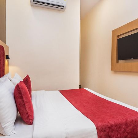 Hotel Priceless Suite Bombay Exhibition Centre Goregaon West מומביי מראה חיצוני תמונה